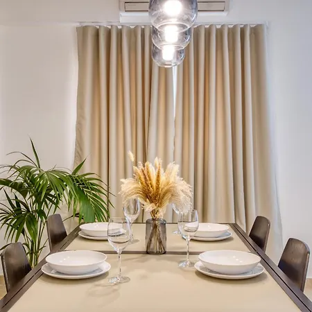 New! - Bright And Spacious 3 Double Bedroom In Malta By Sf Homes