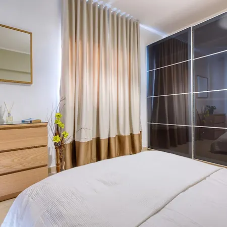 New! - Bright And Spacious 3 Double Bedroom In Malta By Sf Homes