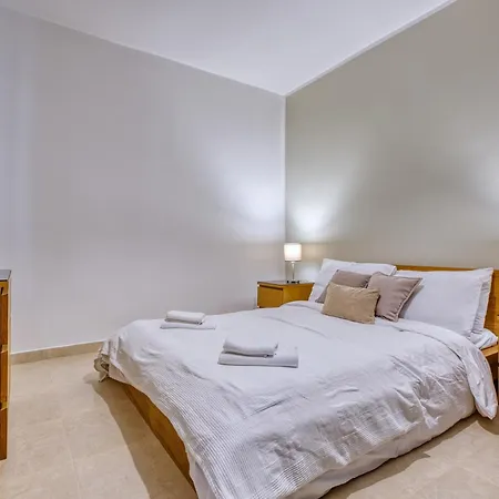 Appartamento New! - Bright And Spacious 3 Double Bedroom In Malta By Sf Homes Naxxar