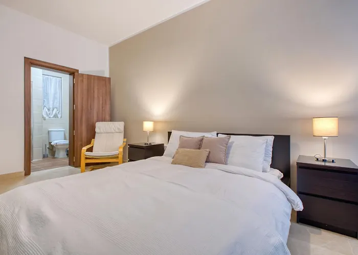 New! - Bright And Spacious 3 Double Bedroom In Malta By Sf Homes Naxxar