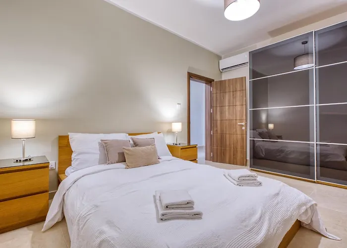 New! - Bright And Spacious 3 Double Bedroom In Malta By Sf Homes *