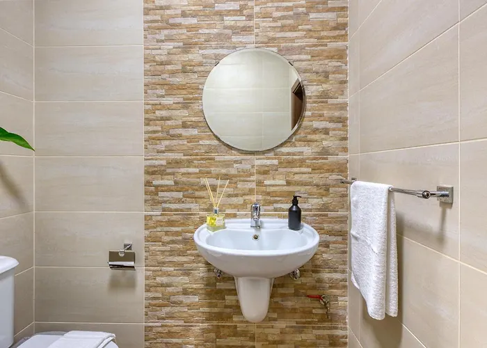 New! - Bright And Spacious 3 Double Bedroom In Malta By Sf Homes Appartement Naxxar