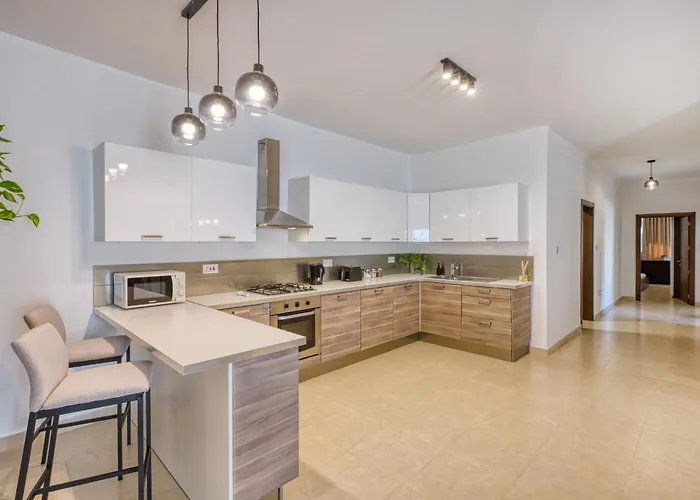 Apartament New! - Bright And Spacious 3 Double Bedroom In Malta By Sf Homes Naxxar