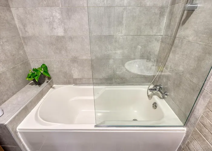 New! - Bright And Spacious 3 Double Bedroom In Malta By Sf Homes Apartament